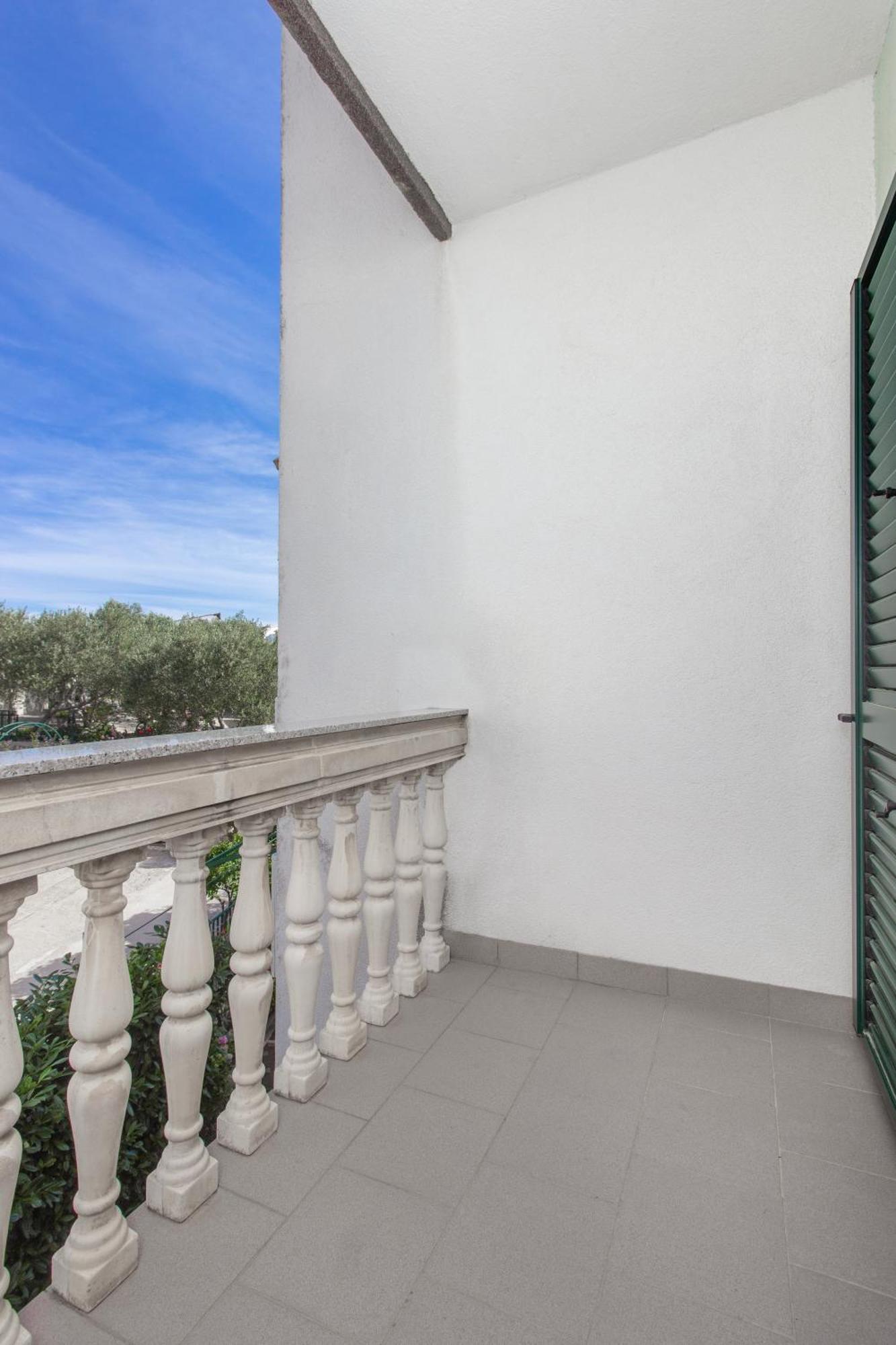 Apartment Damir *