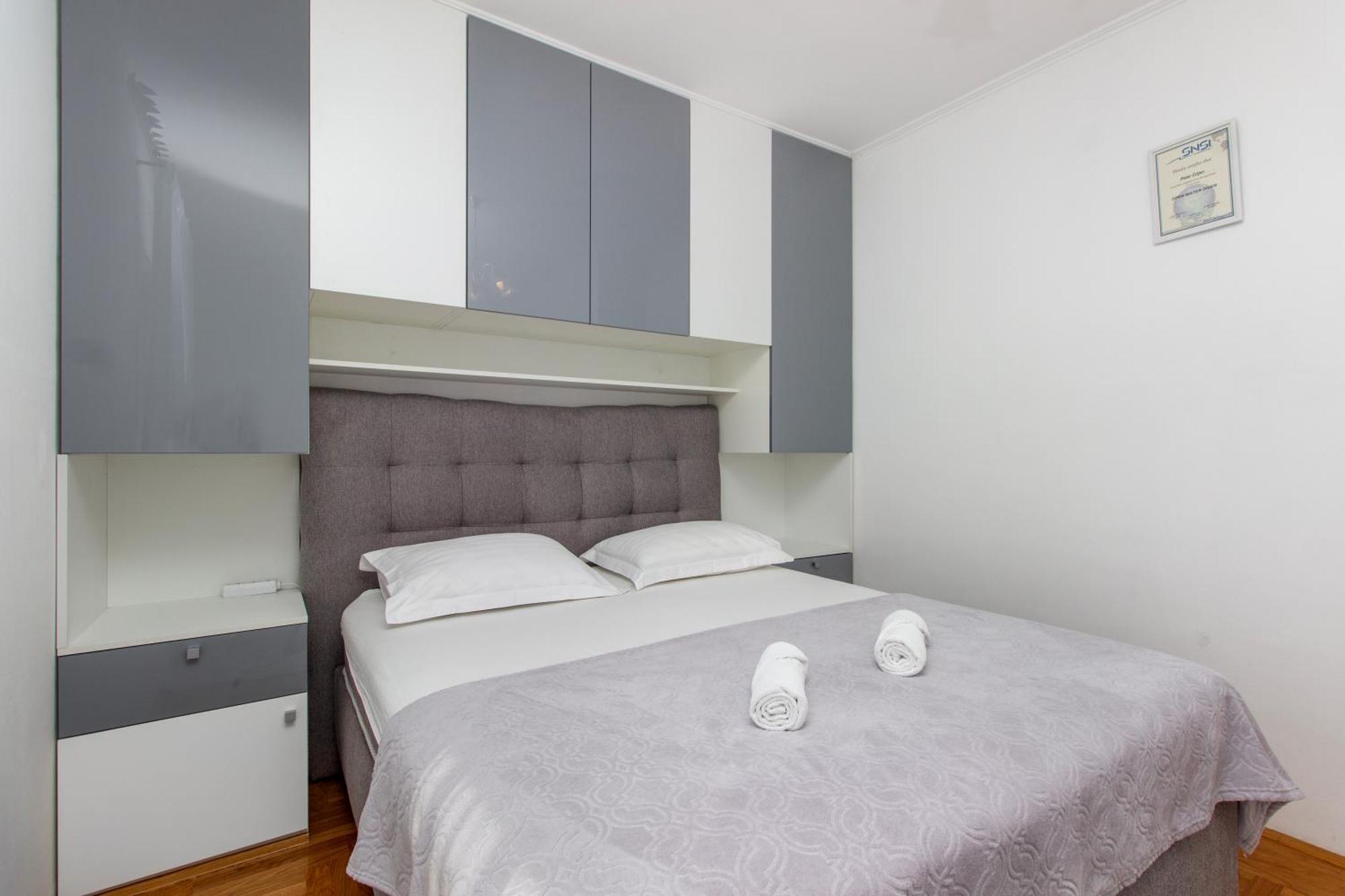 Apartment Damir *