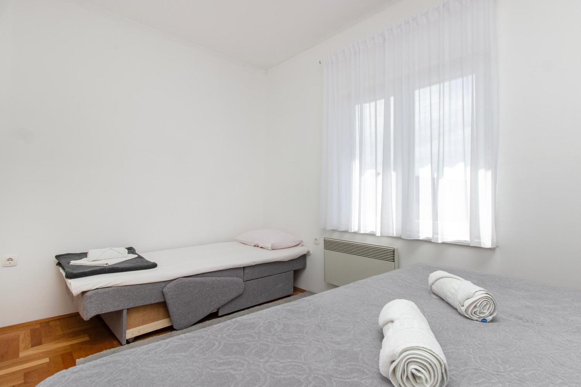 Apartment Damir
