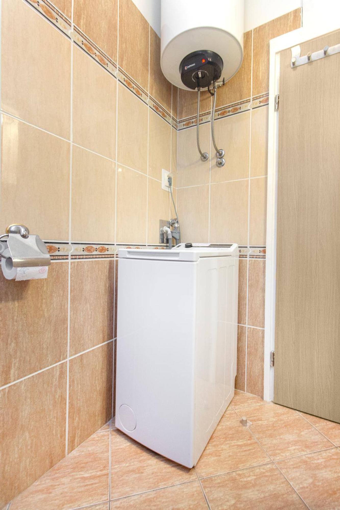 Apartment Damir *