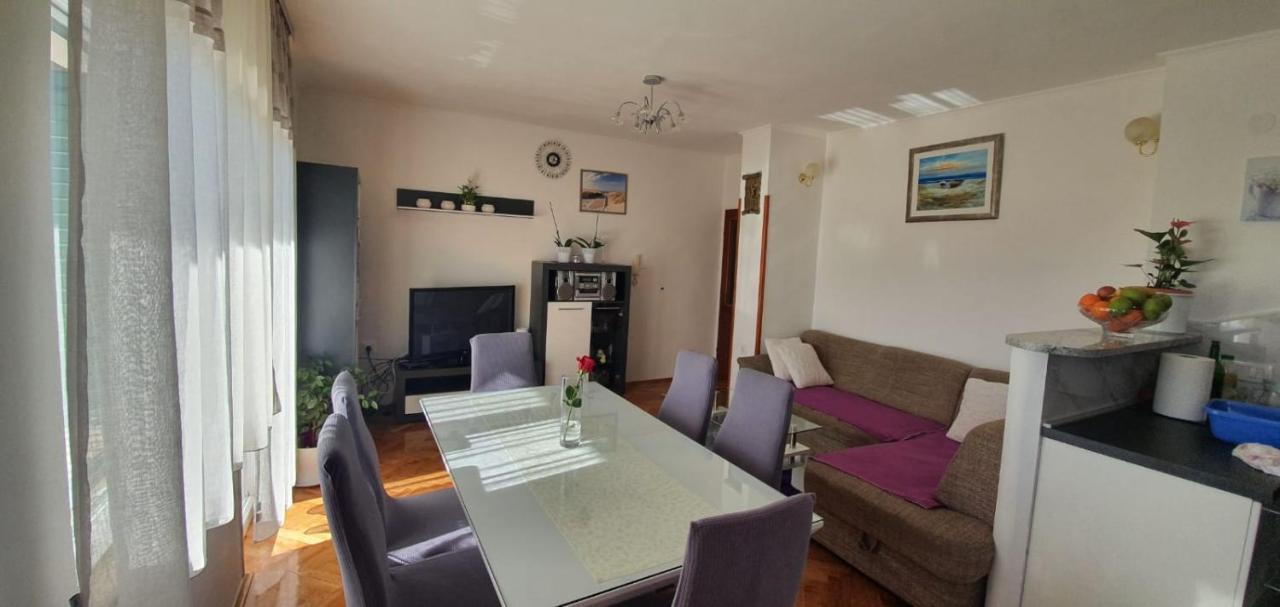 Damir Apartment